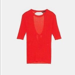 Zara Red Knit Shirt with opening on the back